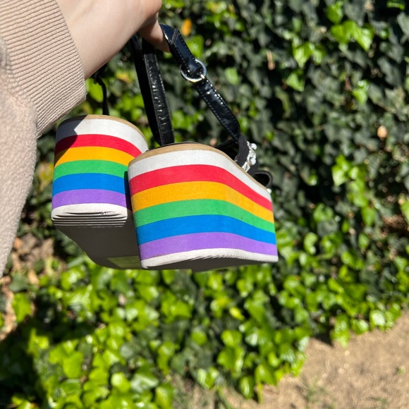 Cape Robbin rainbow platform sandals 8M - Picture 6 of 6